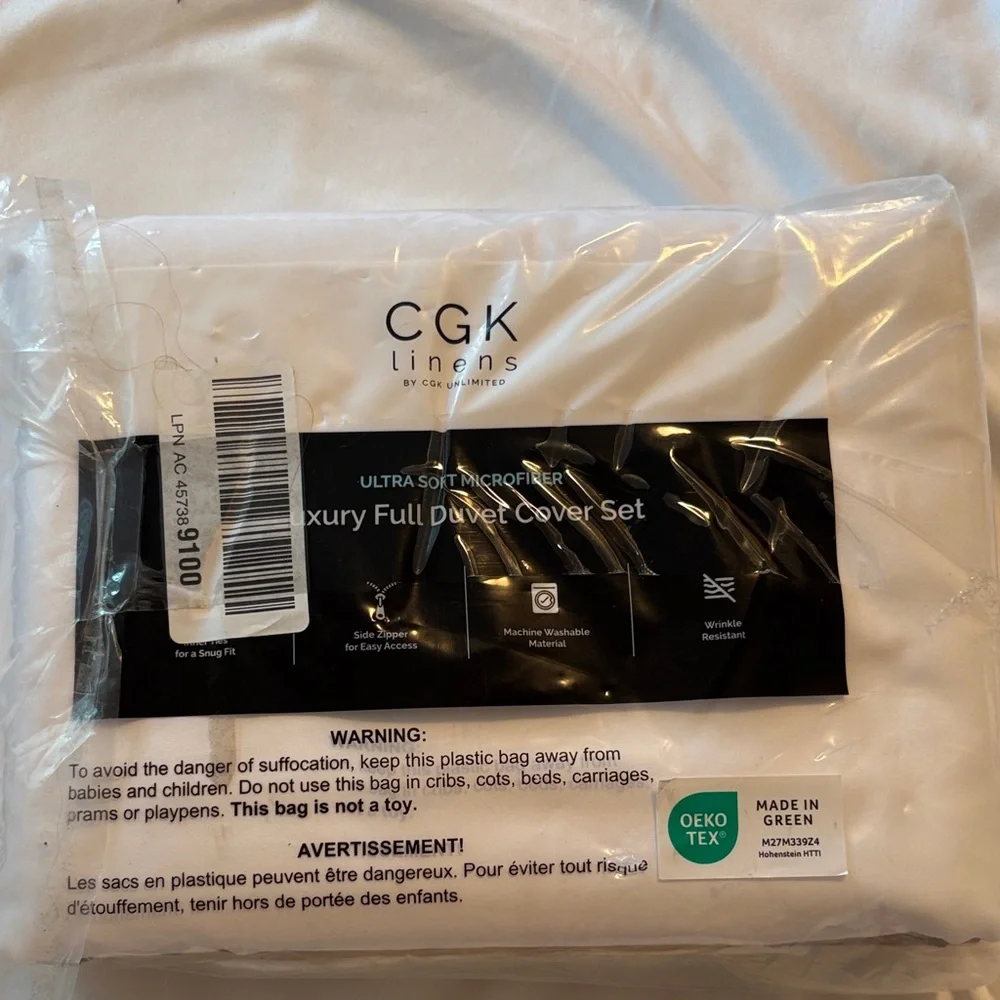 Luxury Full Duvet Cover Set - White NWT